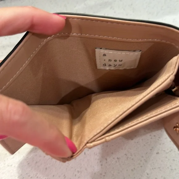 A New Day Snakeskin print handbag and matching wallet! - Picture 12 of 12